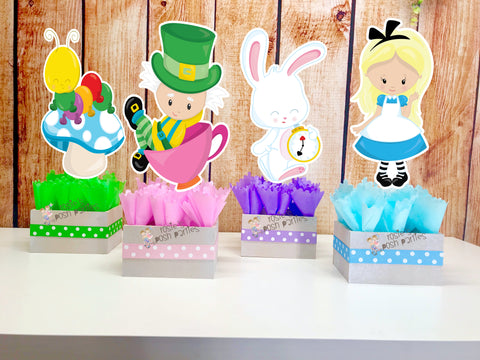 Alice in Wonderland Birthday Party Supplies Set - Alice in